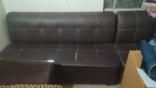 selling 5 seater sofa urgently