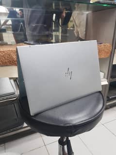 HP 840 G8