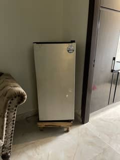 dawlance mini fridge good condition