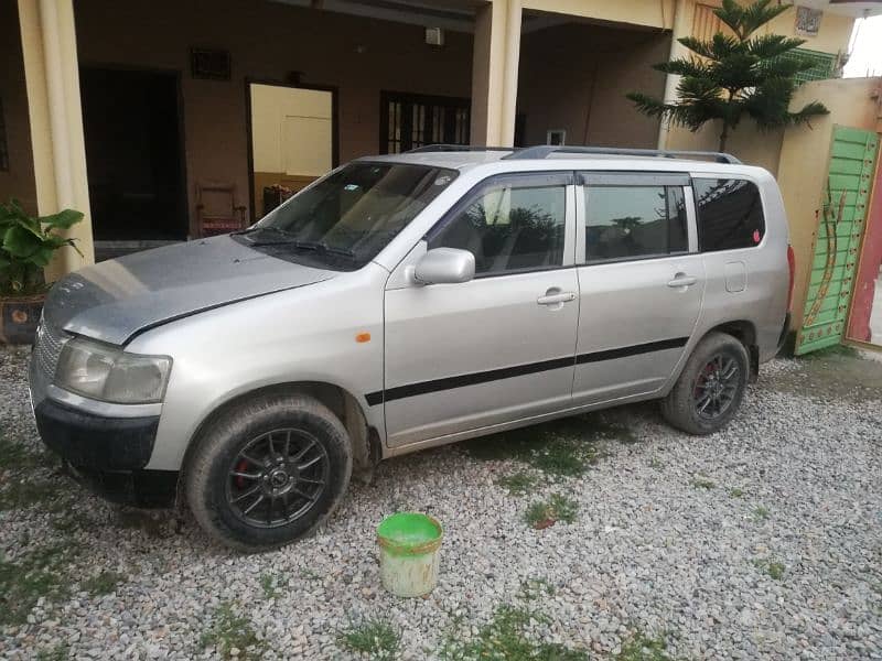 Toyota probox 1300cc cng 2 tank and petrol Lahore ragister 0