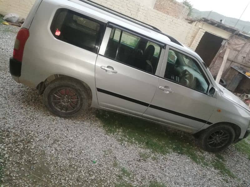 Toyota probox 1300cc cng 2 tank and petrol Lahore ragister 3