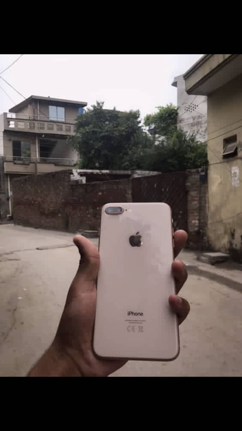 Iphone 8 plus factory unlock 64 gb with box read ad exchange posble. 0