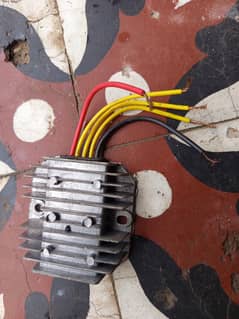 current regulator/rectifier