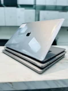 Apple MacBook Pro 15 2019 Core i7 | 32GB RAM | 1TB SSD | Radeon