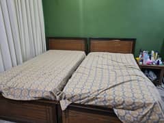 3 Single beds