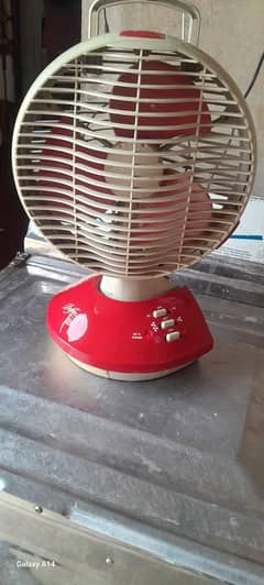 charging mini fan