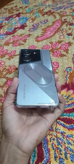TECNO POVA 5 5G 10/¹⁰ CONDITION
