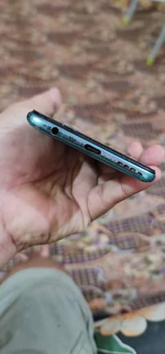 Hello I am selling my oppo F19 PRO  8+4 12 GB RAM and box panel change