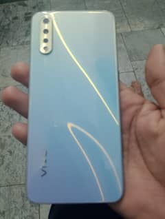 vivo s1 4+128gb