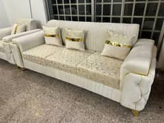 Elegant 6 seater sofa set few months used