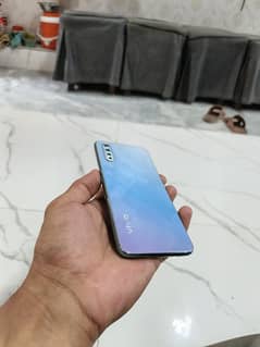 vivo s1