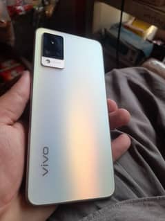 Vivo v21 (8+128 gb)