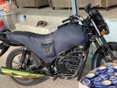 Suzuki Gr 150 Black