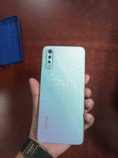 vivo S1