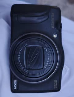 Fujifilm finepix 770 exr 16mp