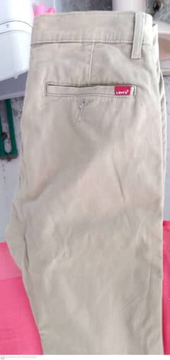 Levi's Chino Pant – Size 32 – Like New – Original Receipt Available