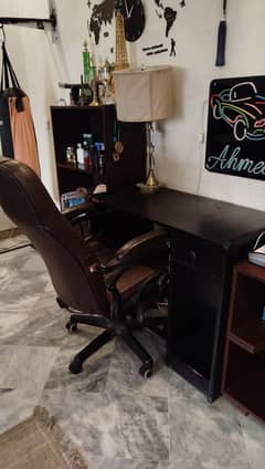 Office work table AND chair included price negotiable