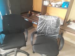 Urgent Sale Office Rotating Chair in best and lush condition.