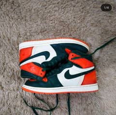 NIKE AIR JORDAN 1 HIGH