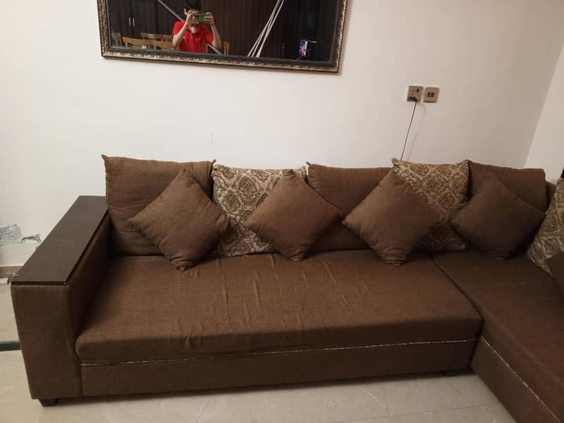 L shape sofa 0