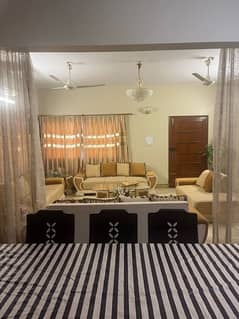 400 Yard House For Sale