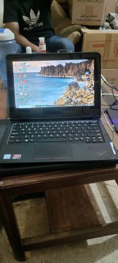 Lenovo ThinkPad Yoga 11e - 4GB RAM / 128GB SSD – 7th Gen – Touchscreen