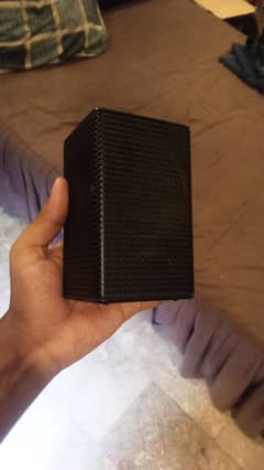 Samsung vocal speakers urgent for sale 2 pcs