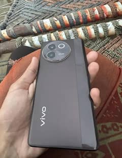 Vivo v30e non pta full sim time 4month Saudia s aye ga