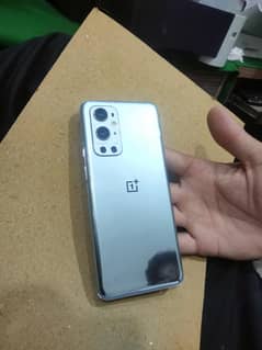 OnePlus 9 pro