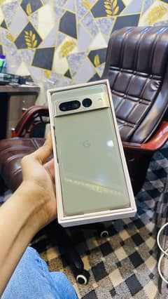 Google pixel 7 pro 128gb just box open with company warranty