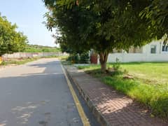 10 Marla Plot For Sale In Bahria Enclave Sector C3