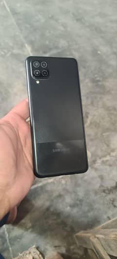 samung A12