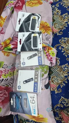 5 USBs for Sale – Kingston, HP & Samsung (128GB & 64GB)