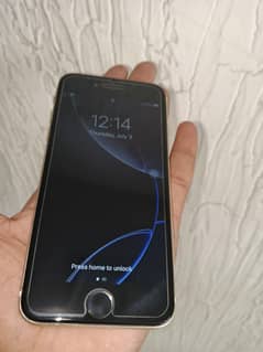 iPhone 7 PTA proved 32 Gb