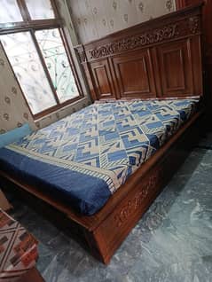 king bed