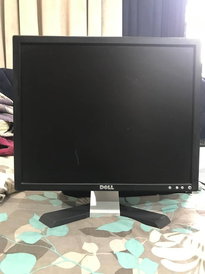 Full gaming PC setup with GTX 750ti . just plug and play 6