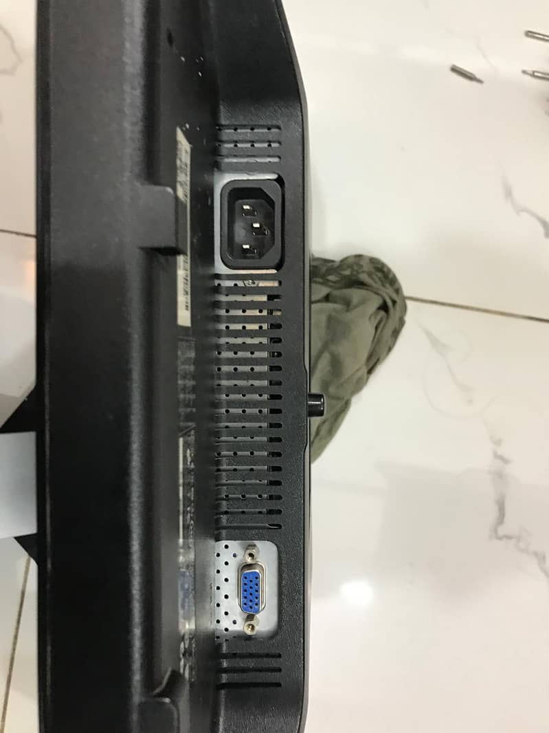 Full gaming PC setup with GTX 750ti . just plug and play 8