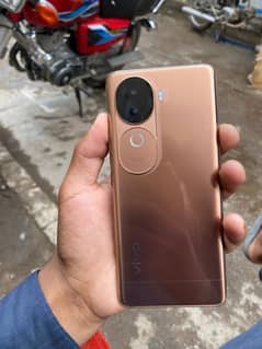 Vivo v40e. 5G