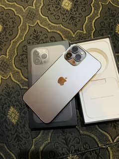 Iphone 13 pro max non pta with box waterpack LLa factory unlock