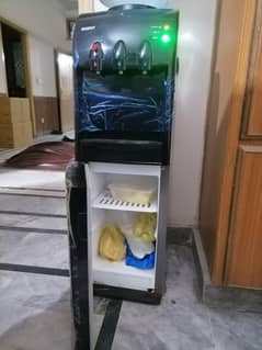 Water Dispenser