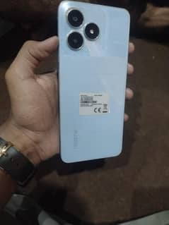 Box available and all ok condition 4 64 with charge and cover