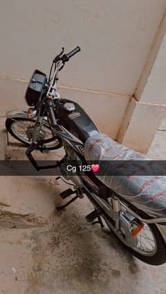 Honda CG 125 (2025 Black)