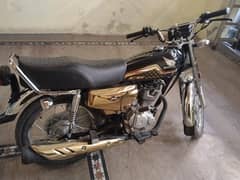 Honda 125s Gold edition