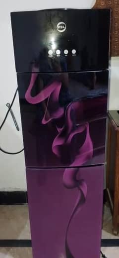 A one condition  pel water despensor