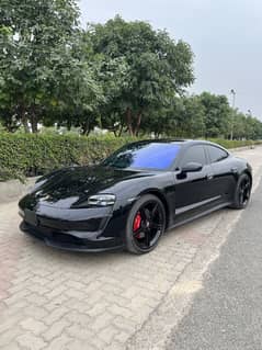 Porsche Taycan 4S 2024