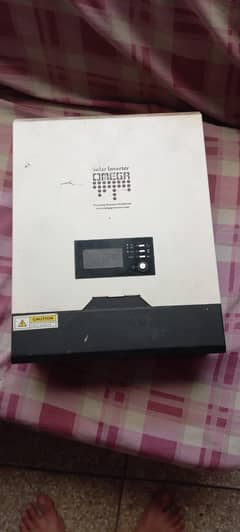 Omega Solar Inverter 2.4KW