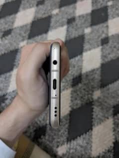 10 by 10 perfect,,, scratchless,,, no open no repair