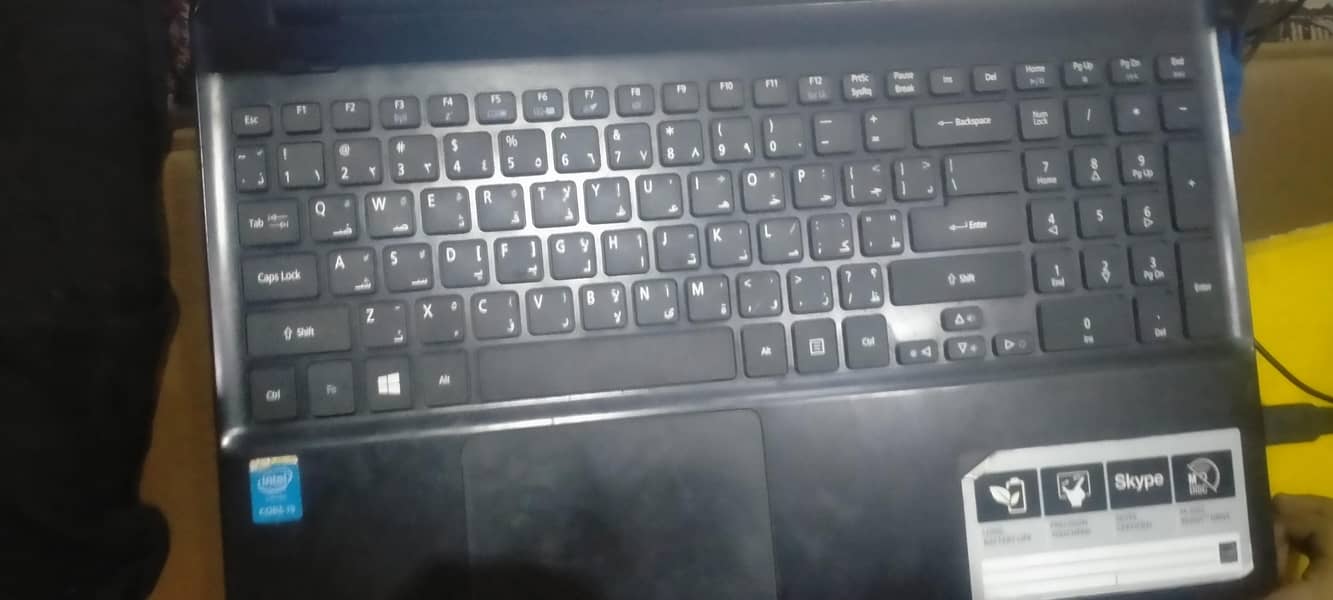 Acer Aspire E5 | Core i5 | 4GB RAM | SSD+HDD | NO SCRATCH | Like New! 5
