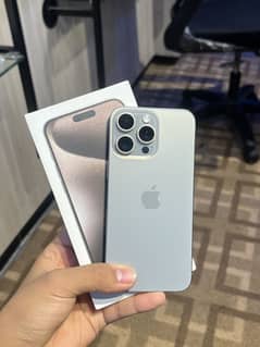 Iphone 15 pro max jv with box 10/10 condition