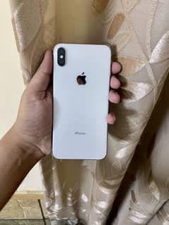 iPhone xs max 256Gb pta approved water pack